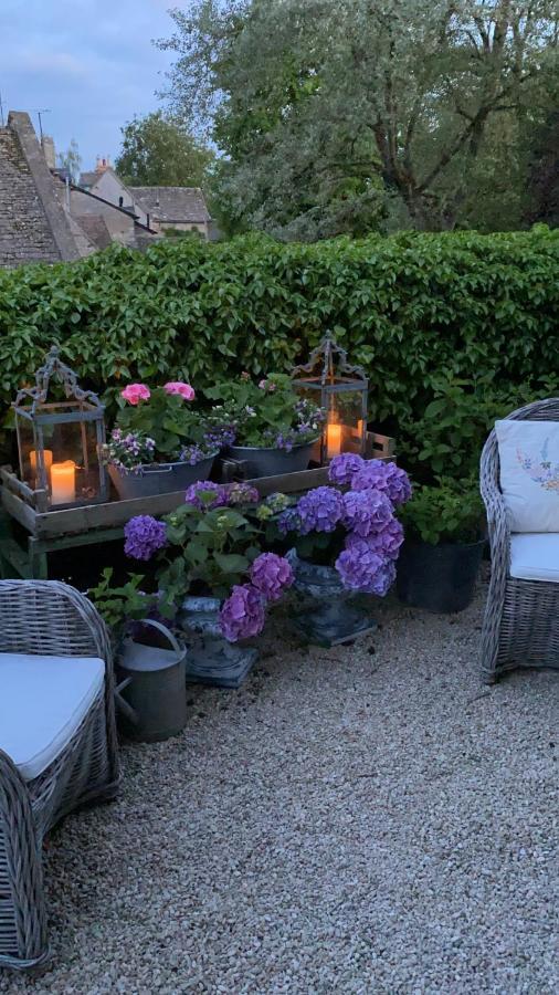 Pytts House Boutique Bed & Breakfast Burford Εξωτερικό φωτογραφία