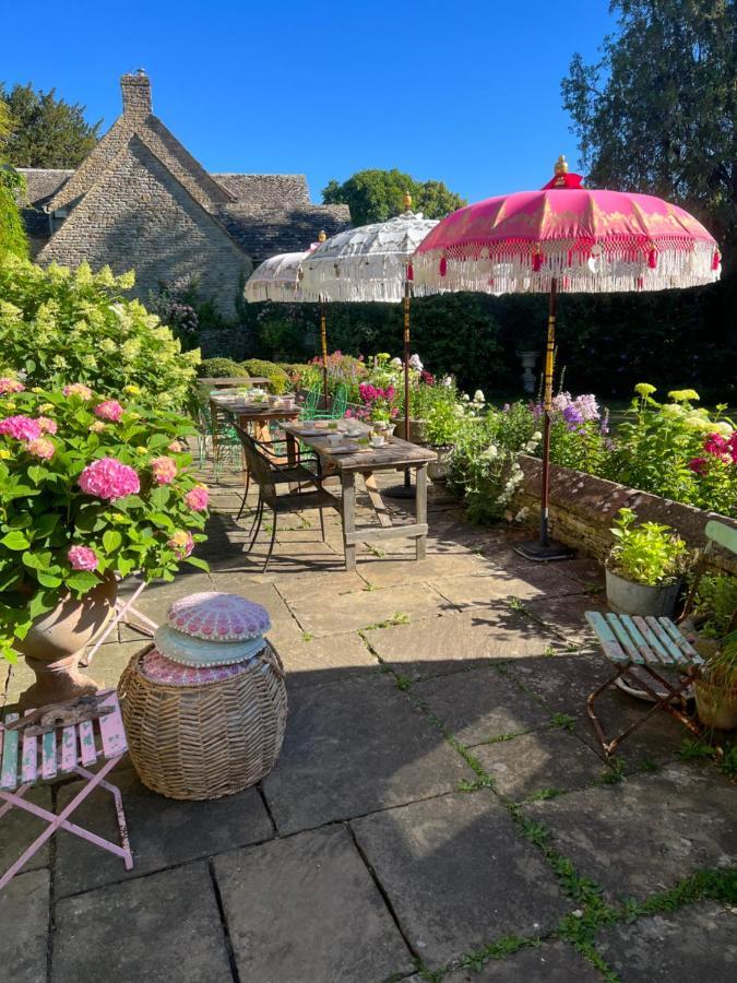 Pytts House Boutique Bed & Breakfast Burford Εξωτερικό φωτογραφία
